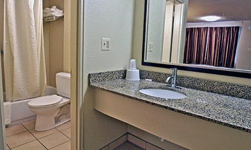 Motel 6-Washington, Dc - Convention Center Bagian luar foto